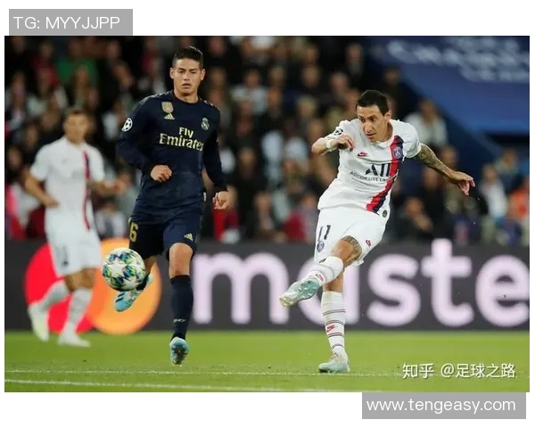 南京足球队防守反击战术分析与成败得失探讨