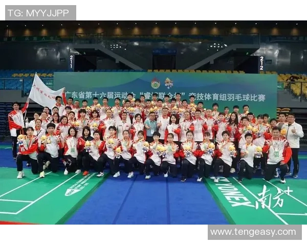 广州羽毛球队与深圳羽毛球队赛后分析个人能力对比与表现总结