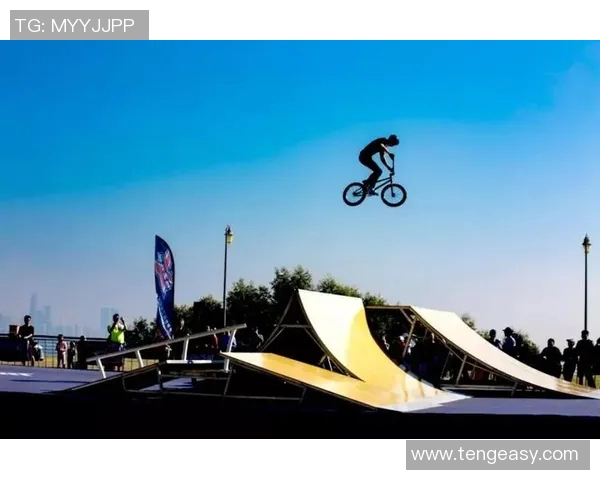 极限运动战术创新：深圳极限运动队的多元转换与协同体系探讨